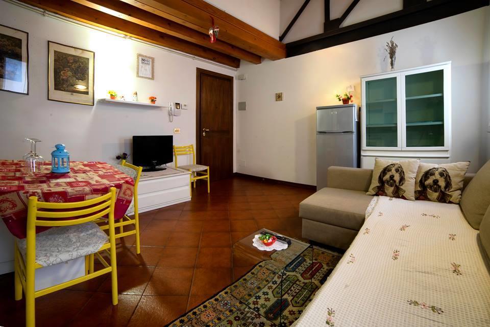 Holiday Treviso Suite Lombardi Екстериор снимка